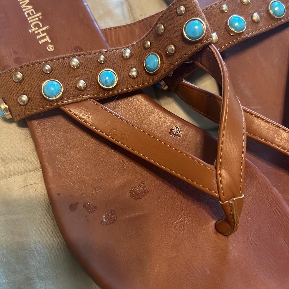 Sandals - Picture 2 of 4